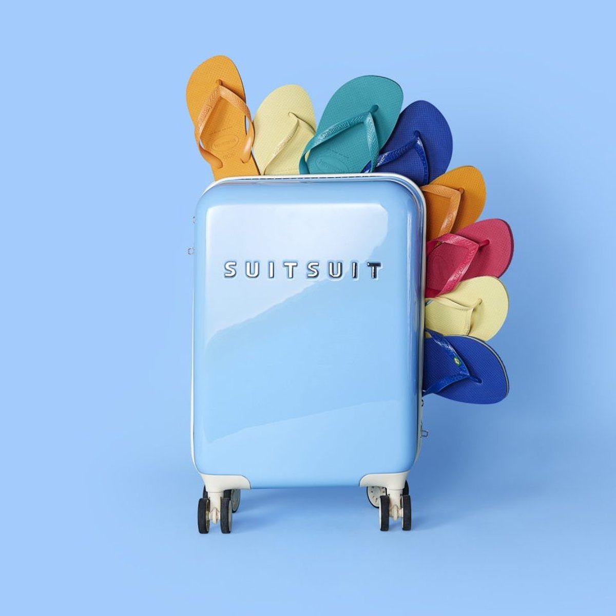 SuitSuit suitcase in blue