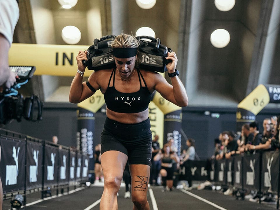 Anne Sandbag Lunges.jpeg