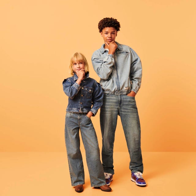 Jeans beeld_meisjes.png Jeans beeld_meisjes.png