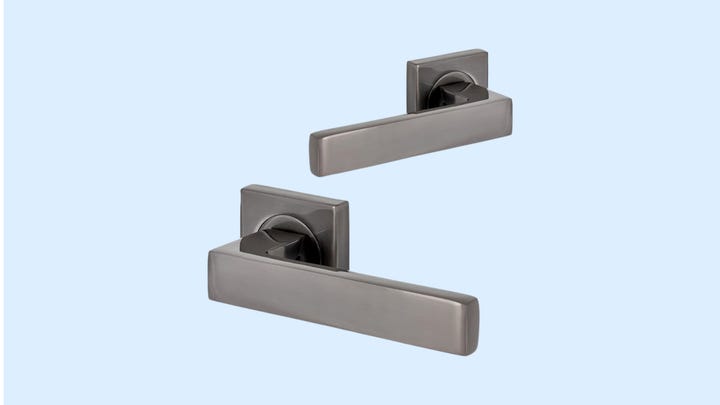 Deurbelslag.jpg Deurbelslag.jpg