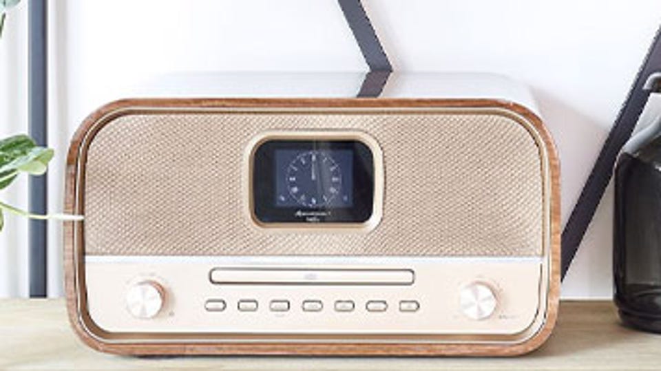 Radio_etalage.jpg Radio_etalage.jpg