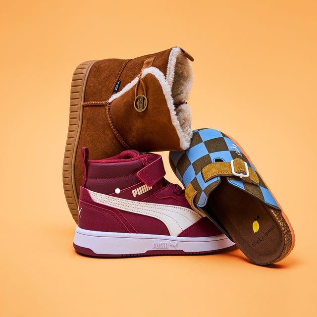 Mode_AlwaysOn_2025_winter-schoenen-jongens_etalage_1600x1200.jpg Mode_AlwaysOn_2025_winter-schoenen-jongens_etalage_1600x1200.jpg