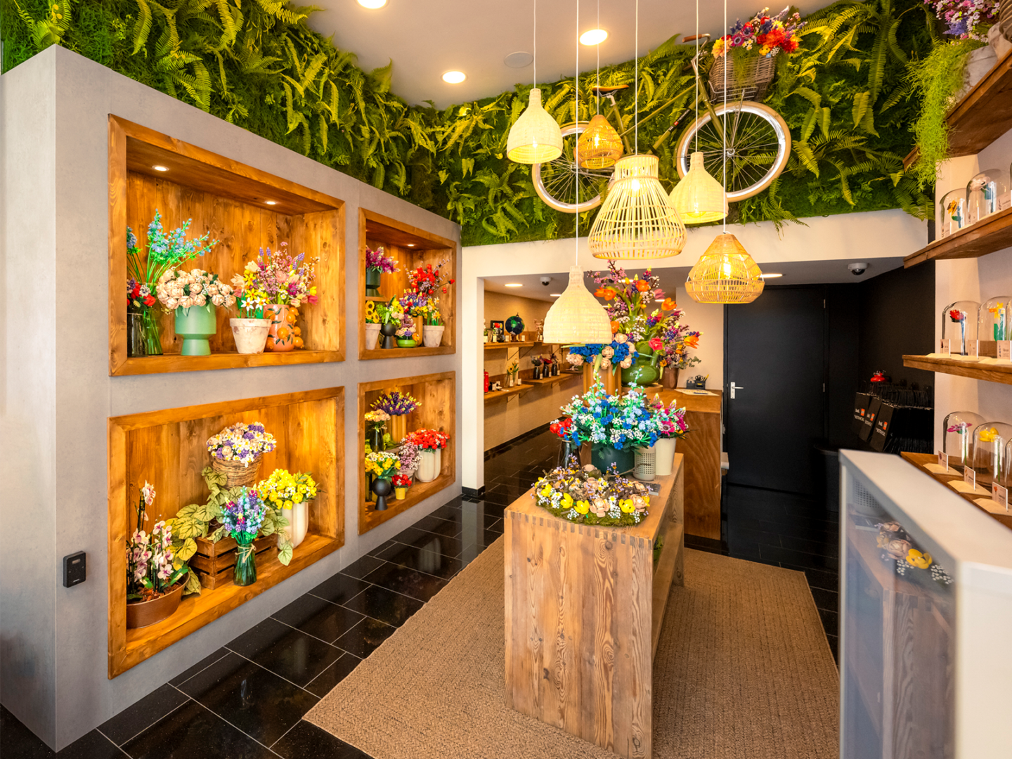interieur_van_de_LEGO_The_Botanical_winkel.png