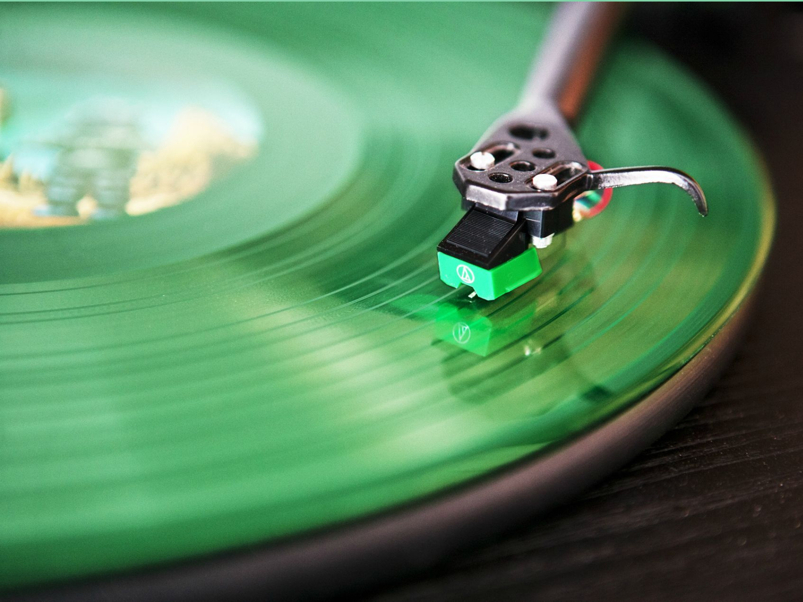 Platenspeler circel hero (2).png