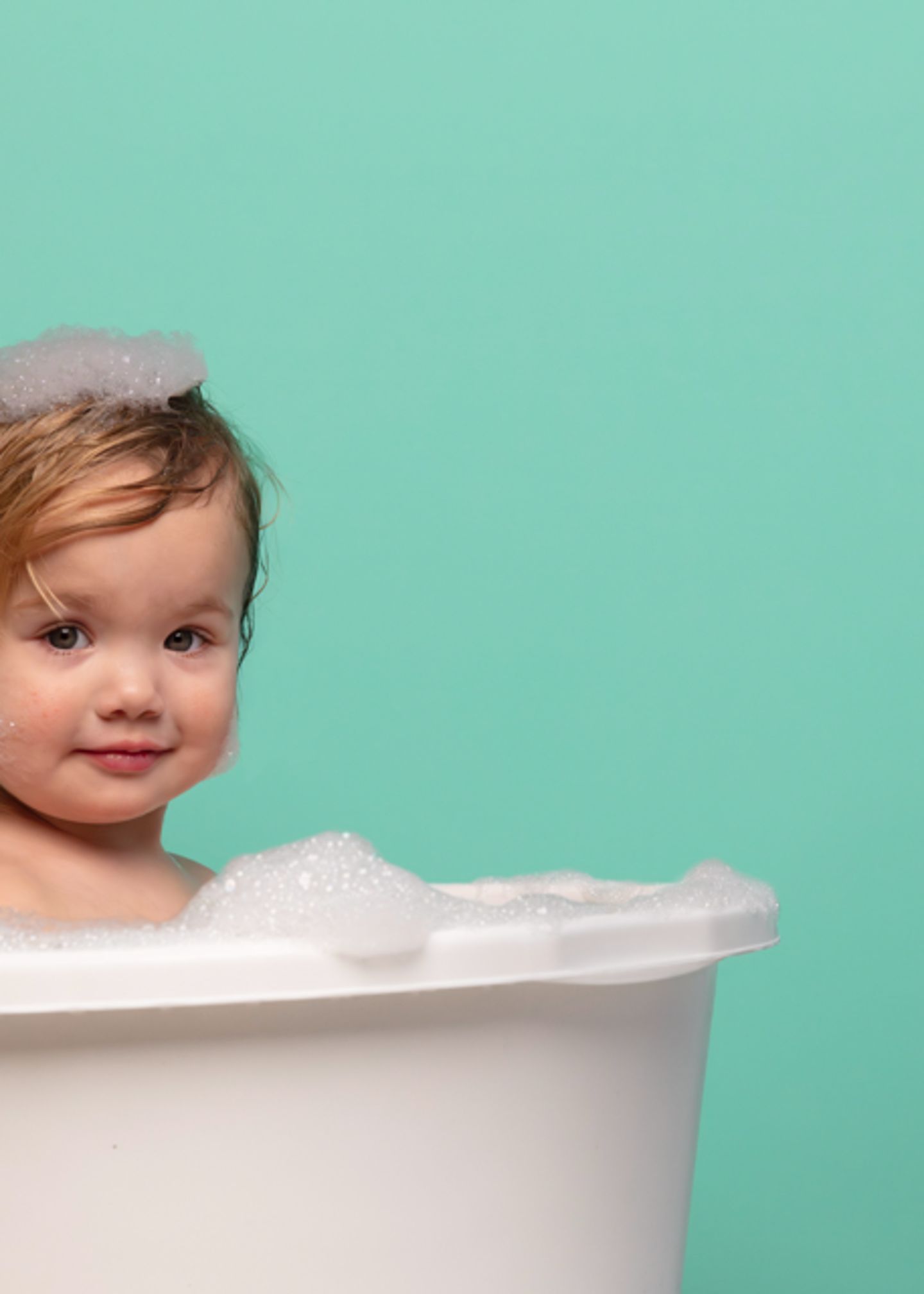 Naif-foto-met-baby-in-bad