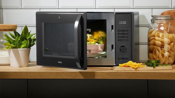 vrijstaande magnetron 1.jpg vrijstaande magnetron 1.jpg