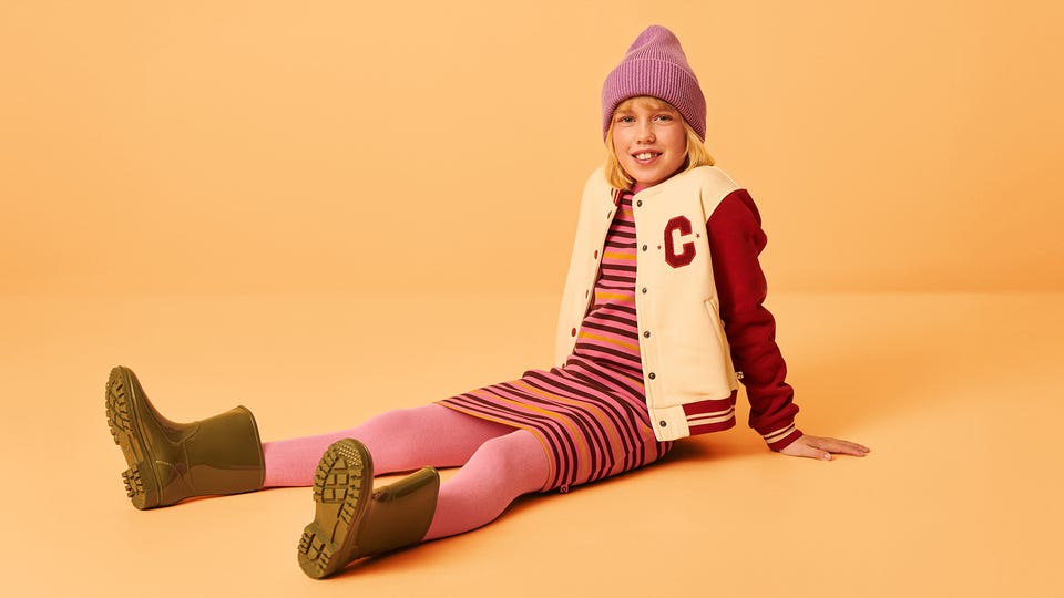 Mode_AlwaysOn_2025_meisjeskleding-schoenen_etalage_1600x1200.jpg Mode_AlwaysOn_2025_meisjeskleding-schoenen_etalage_1600x1200.jpg